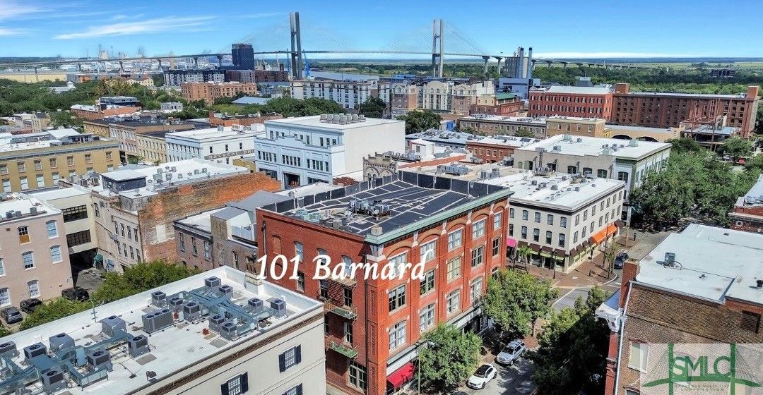 101 Barnard Street 300