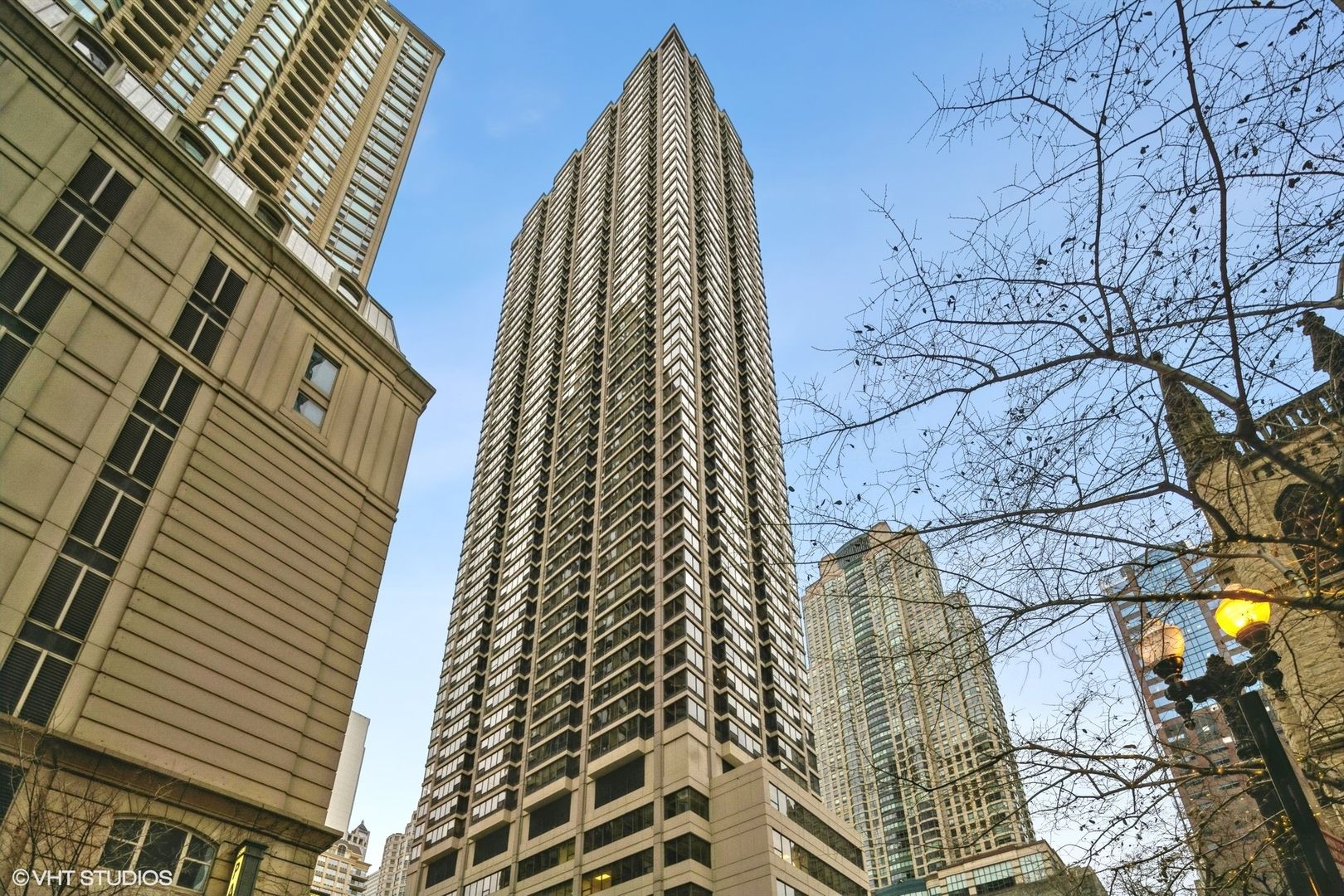 30 E Huron Street 1308