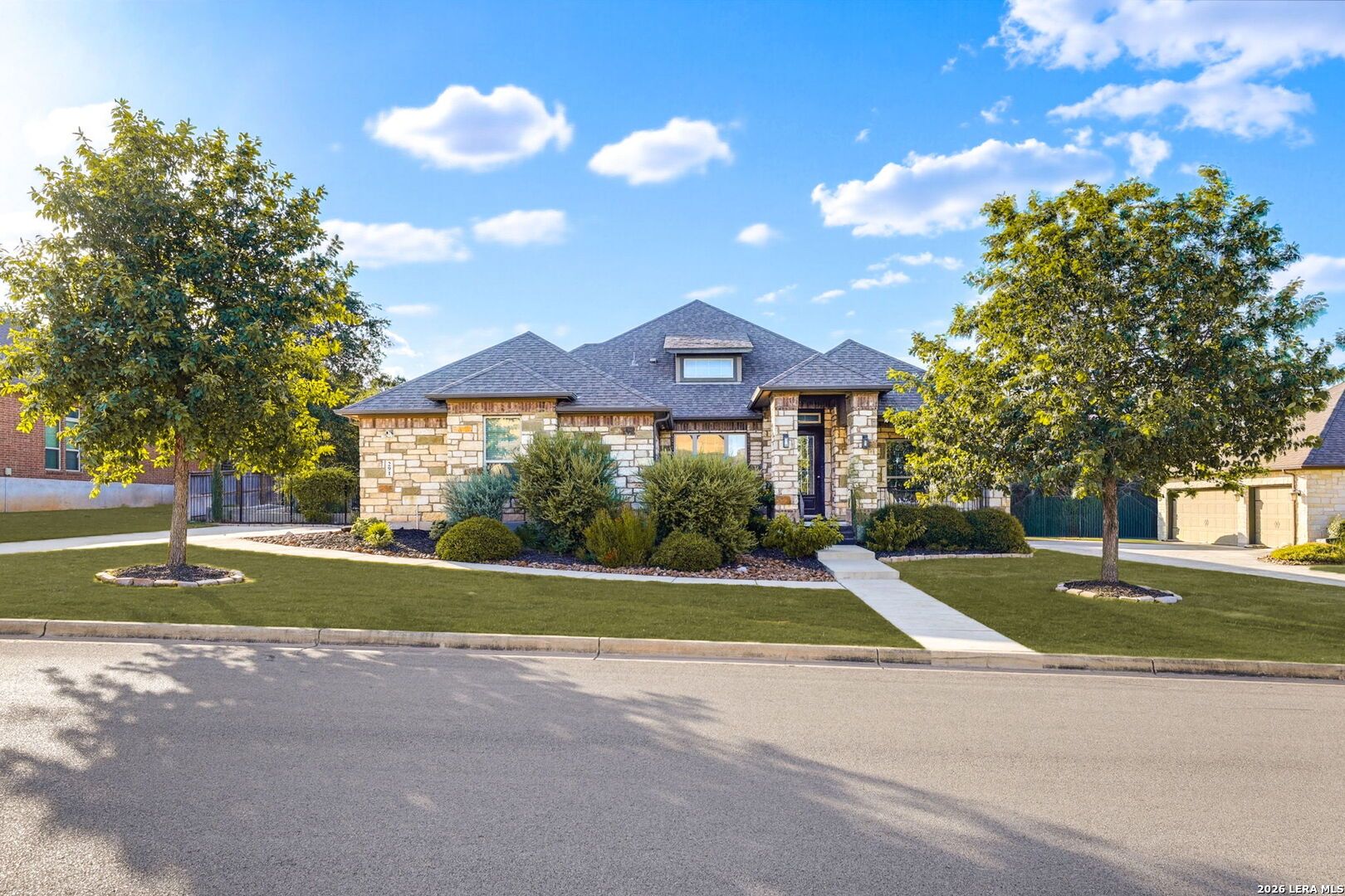 291 Allemania Dr