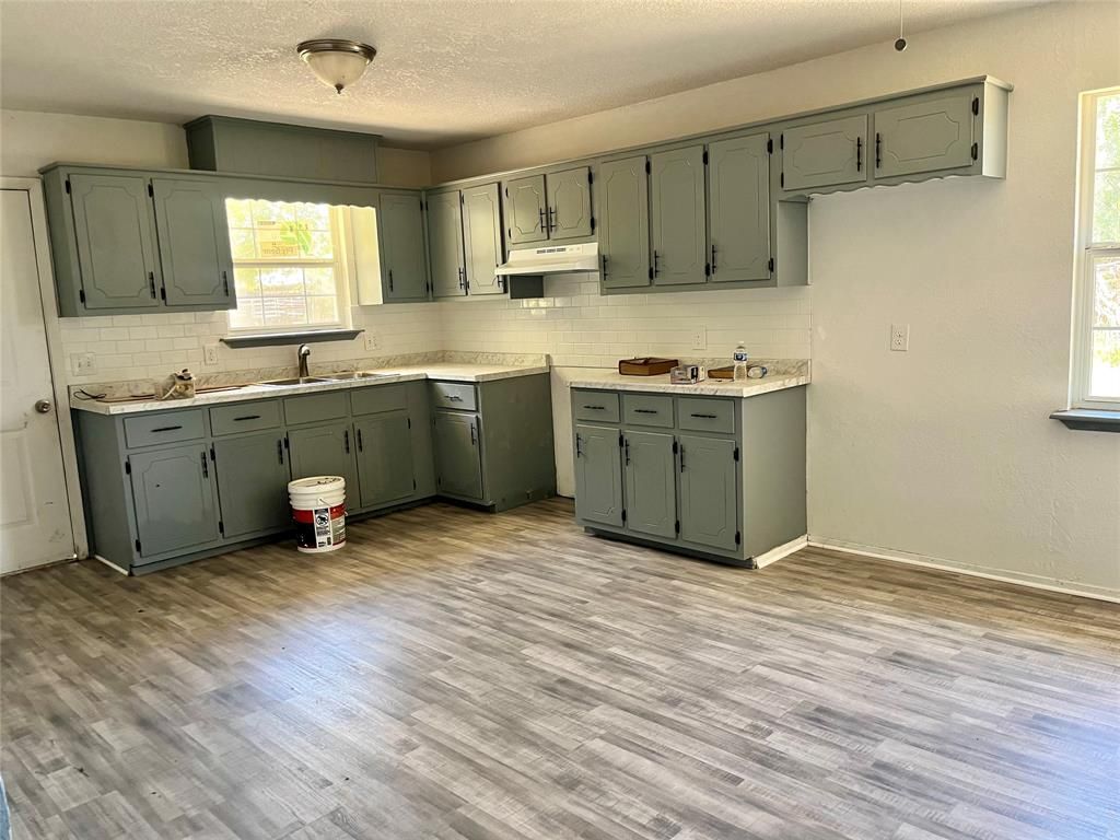 82 County Road 3271
