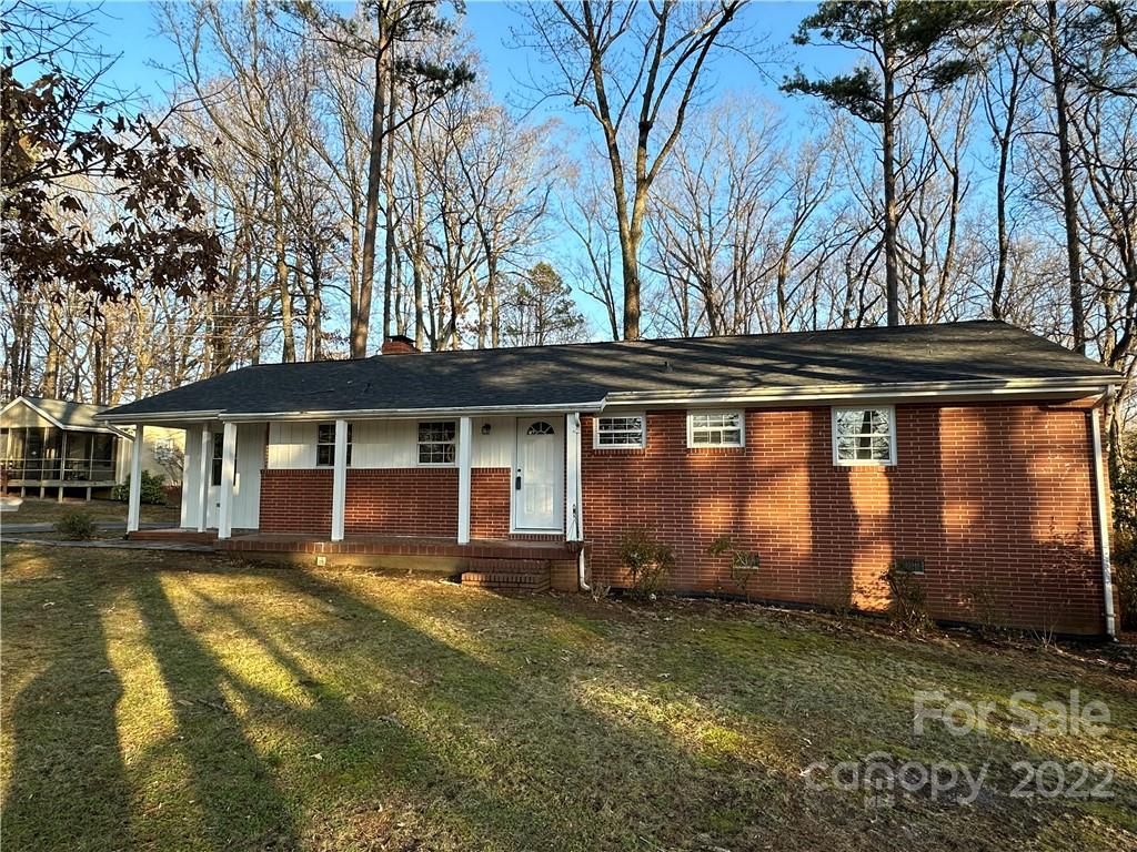 412 N Rowan Avenue Extension