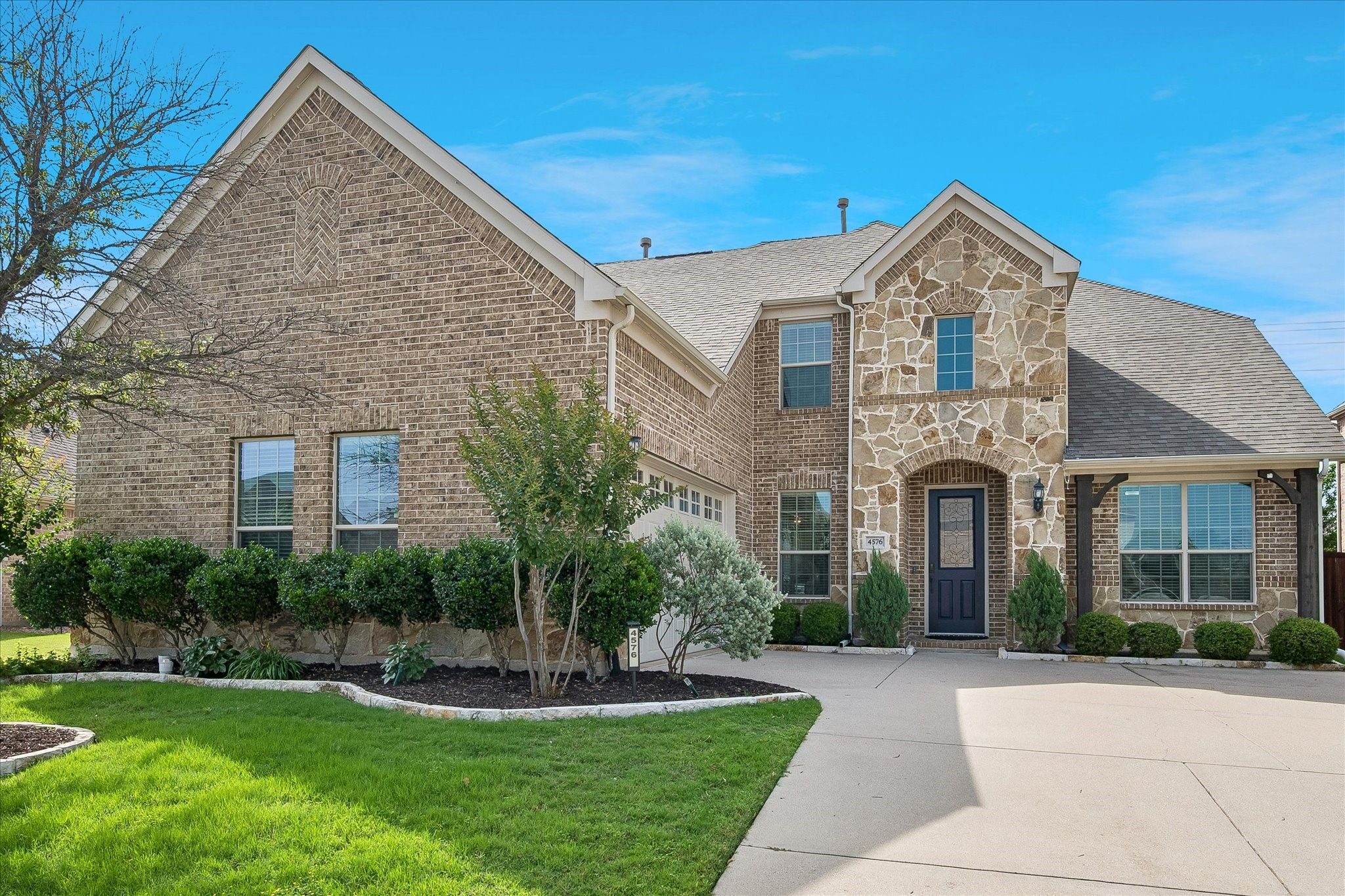 4576 Berry Ridge Lane