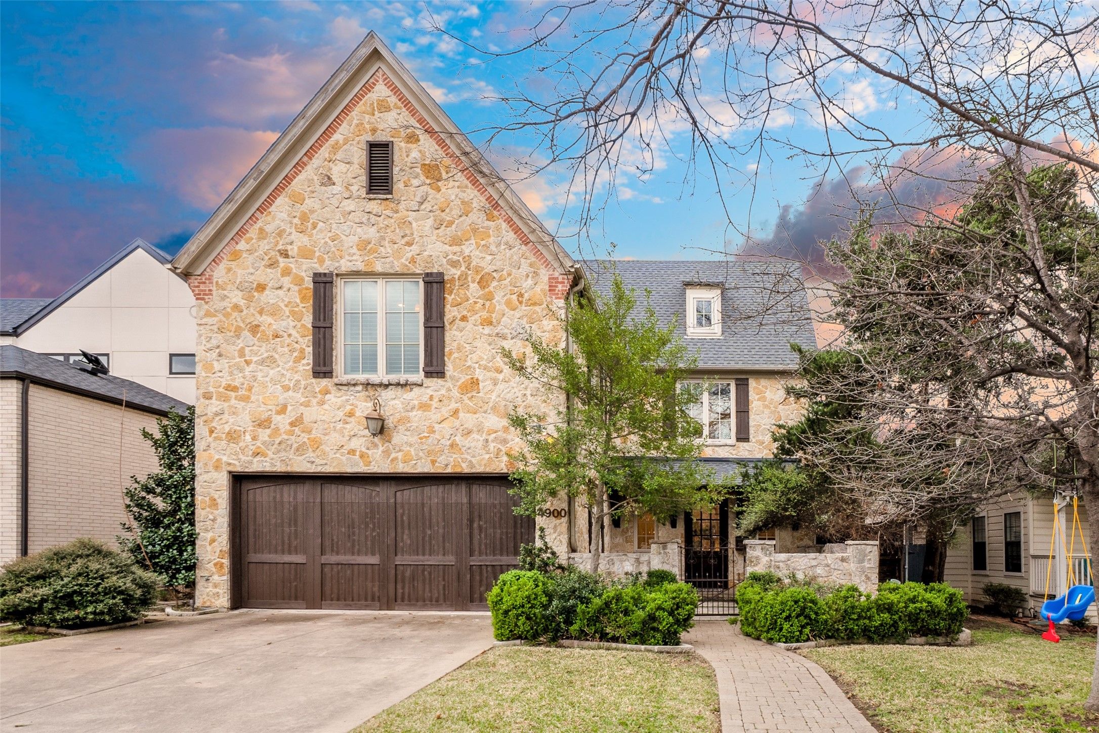 4900 W Stanford Avenue