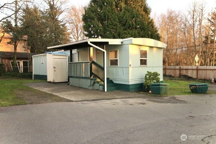 2424 S 260th Street 45