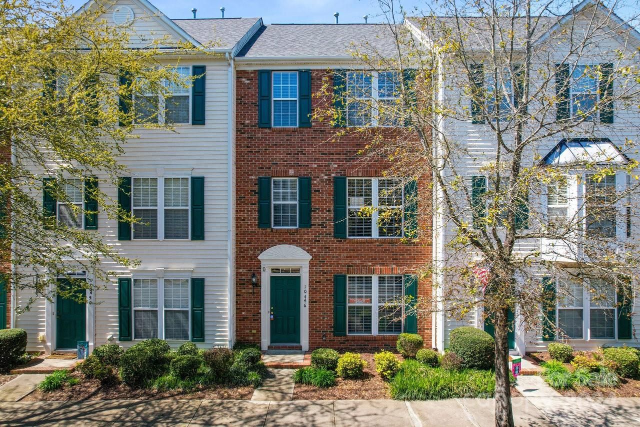 10446 Alexander Martin Avenue