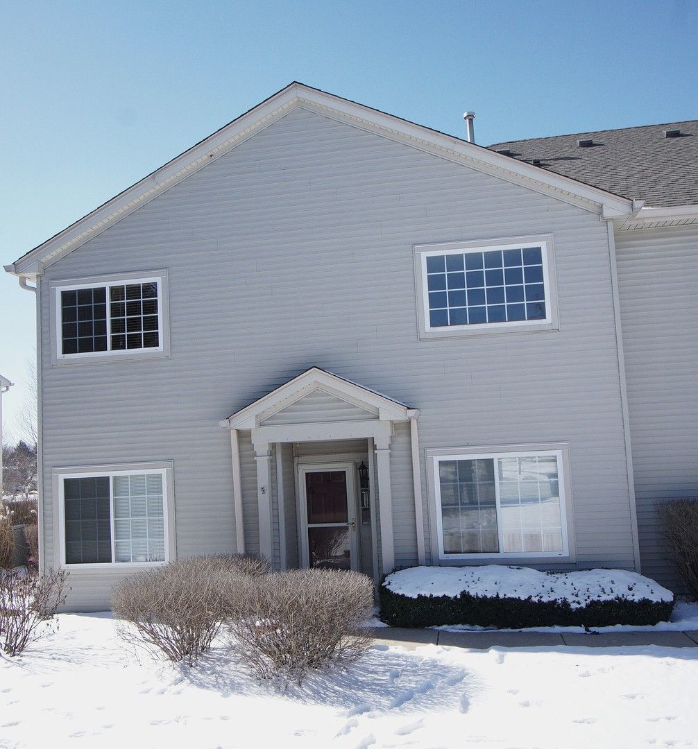 390 Jamestown Court