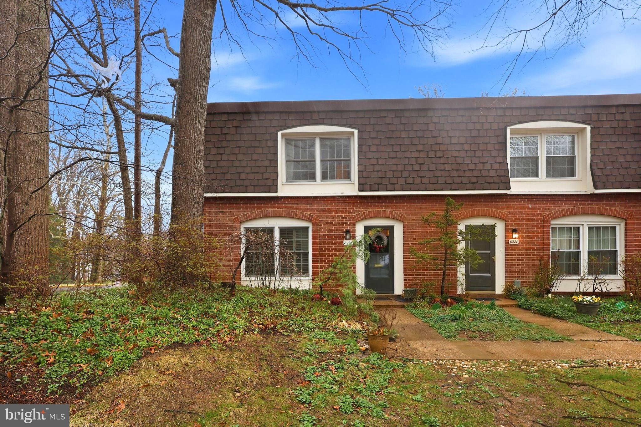 8222 Carrleigh Parkway 12