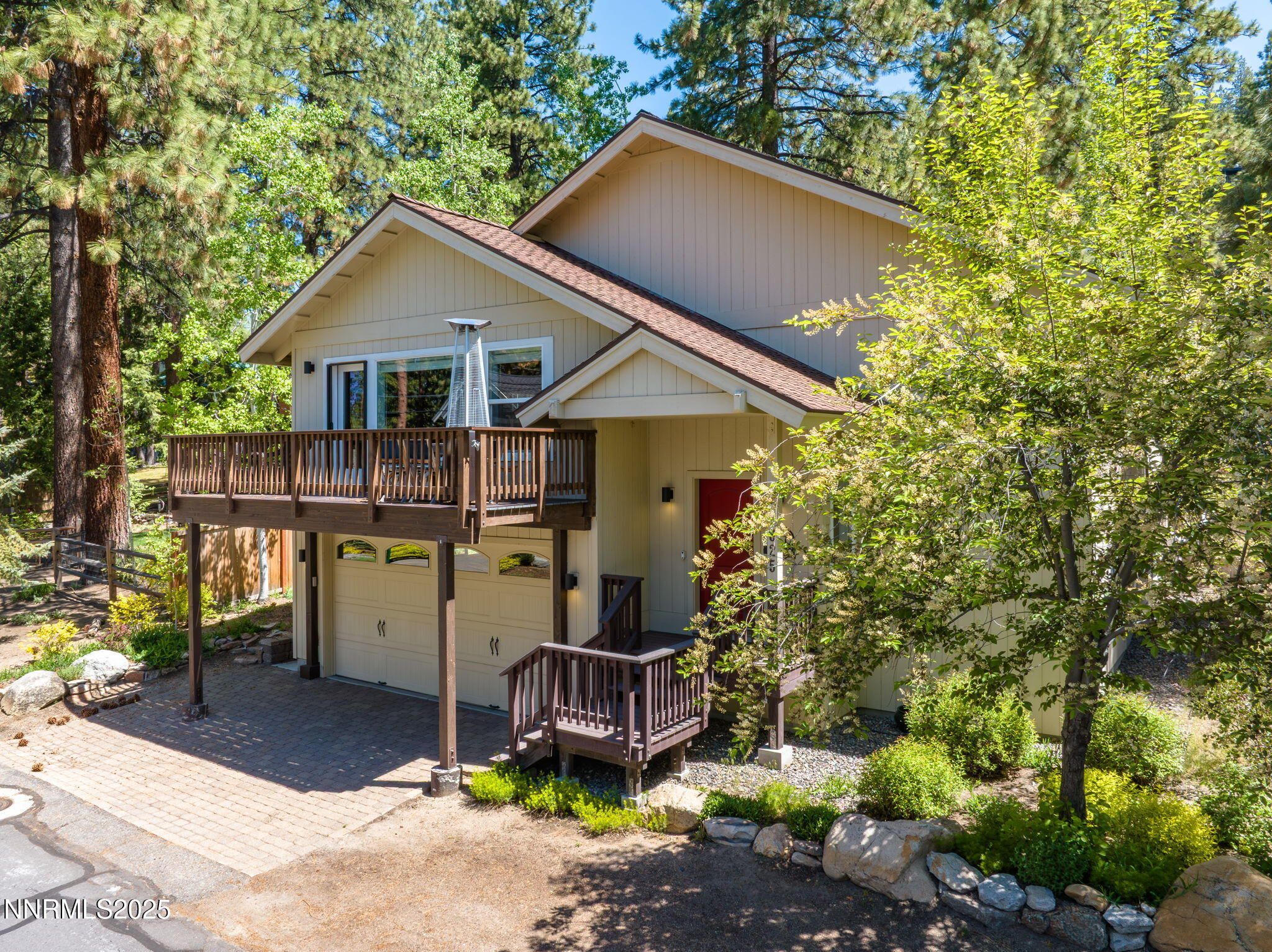 625 Freel Drive