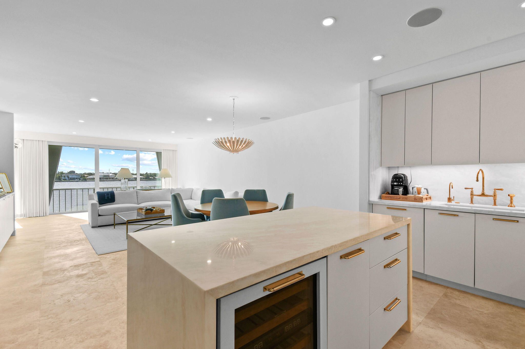 2180 Ibis Isle Road 12