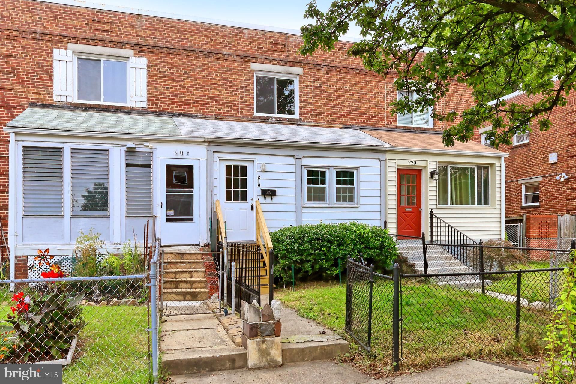 Lynhaven Alexandria Va Homes For Sale Real Estate Neighborhoods Com