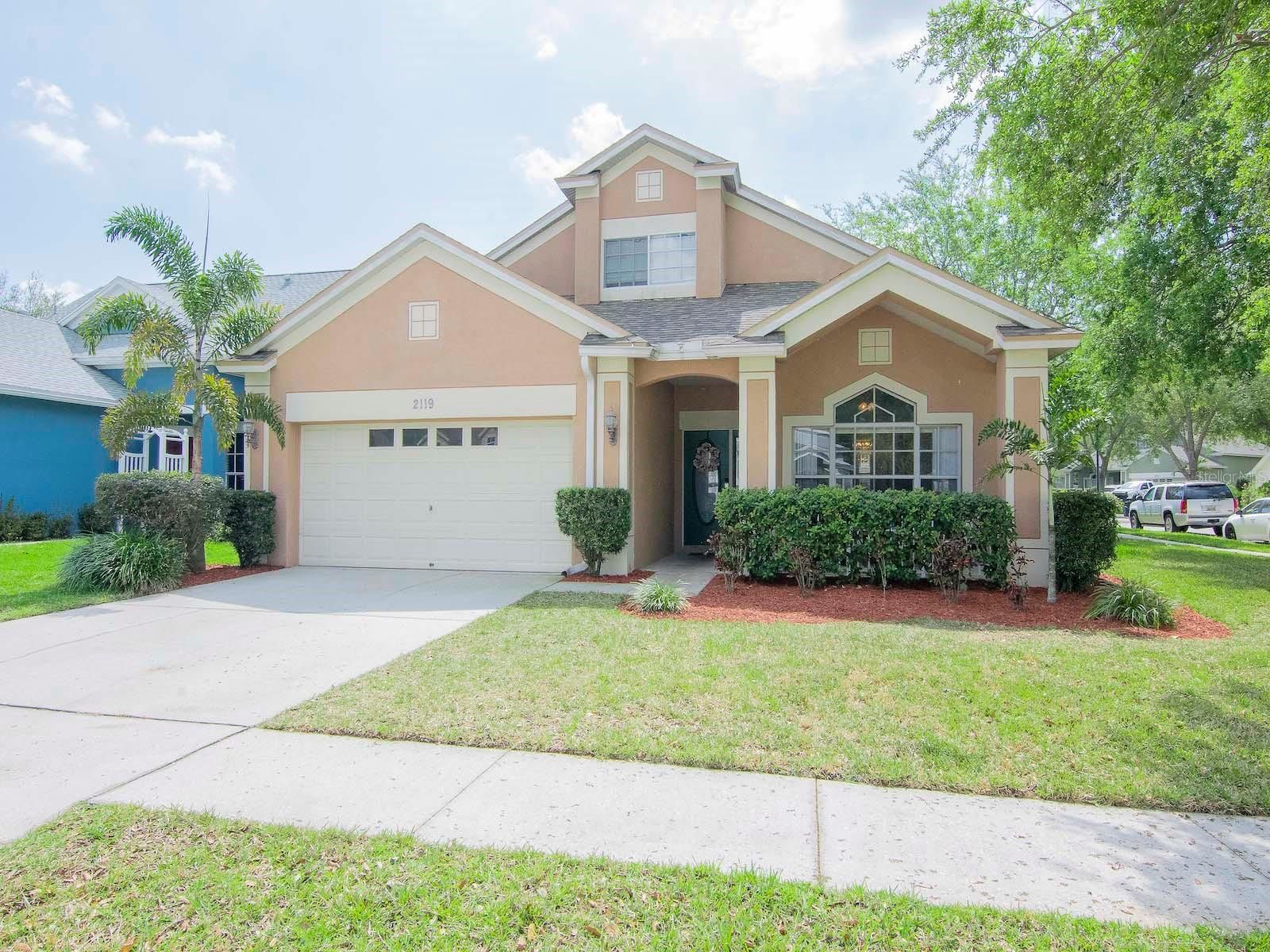 2119 Brandon Park Circle