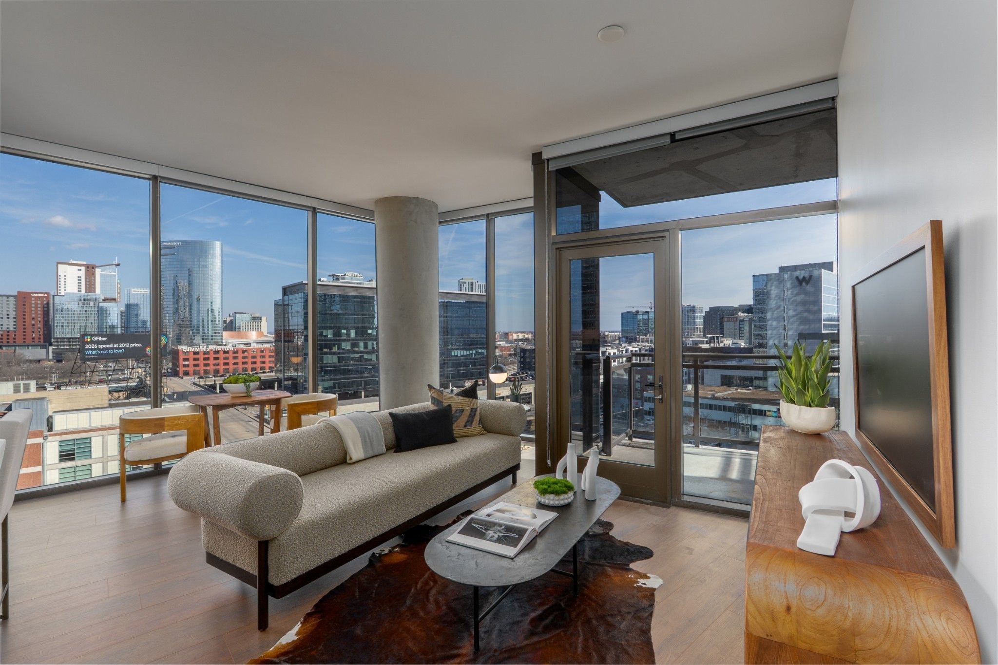 1212 Demonbreun St B3