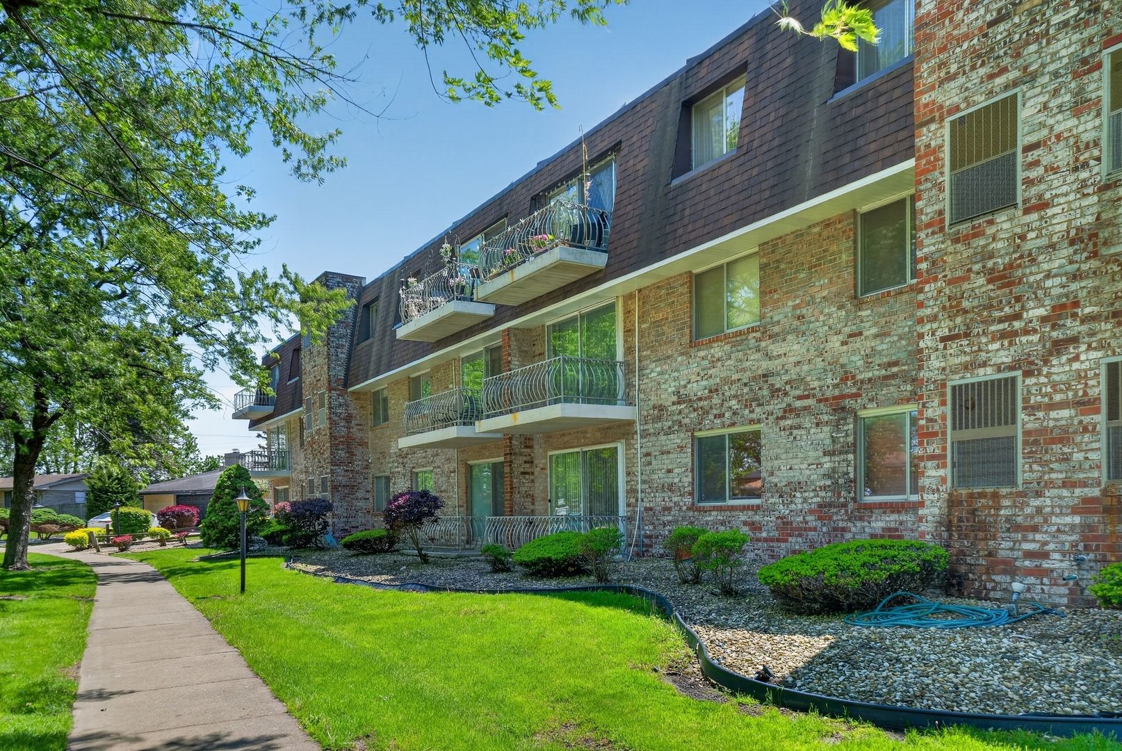 3235 S Manor Drive 104