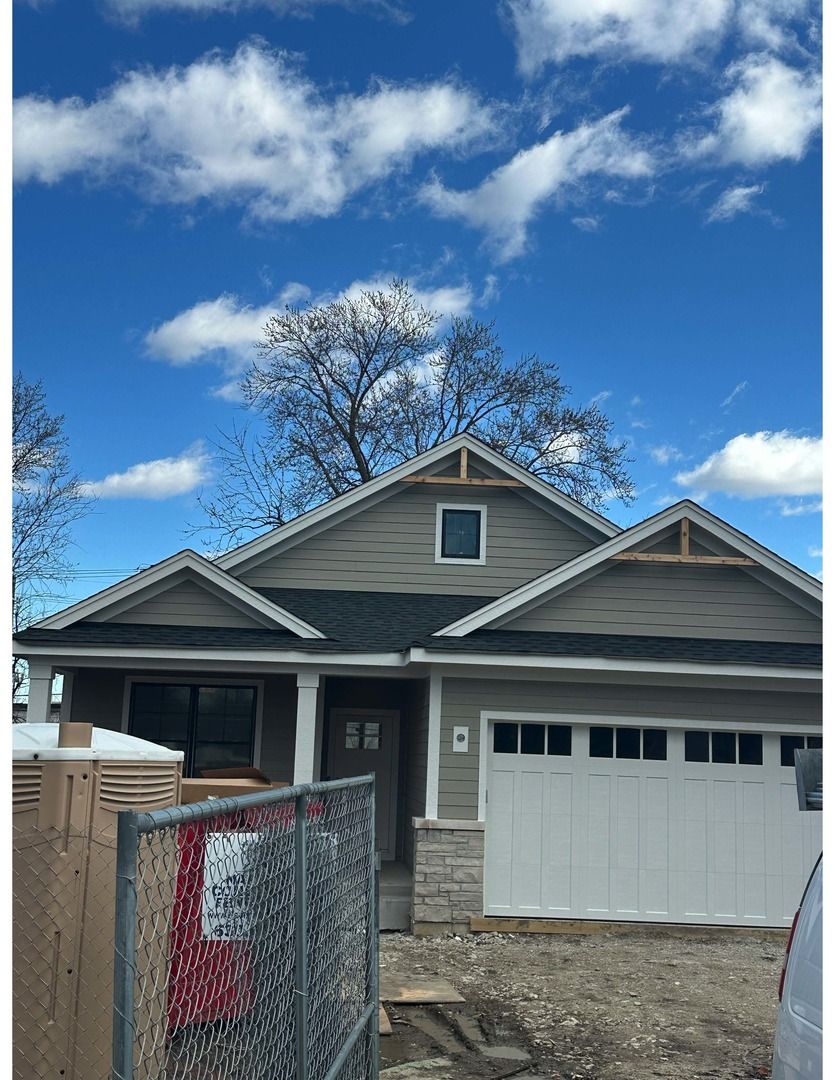 4119 N Lincoln Street