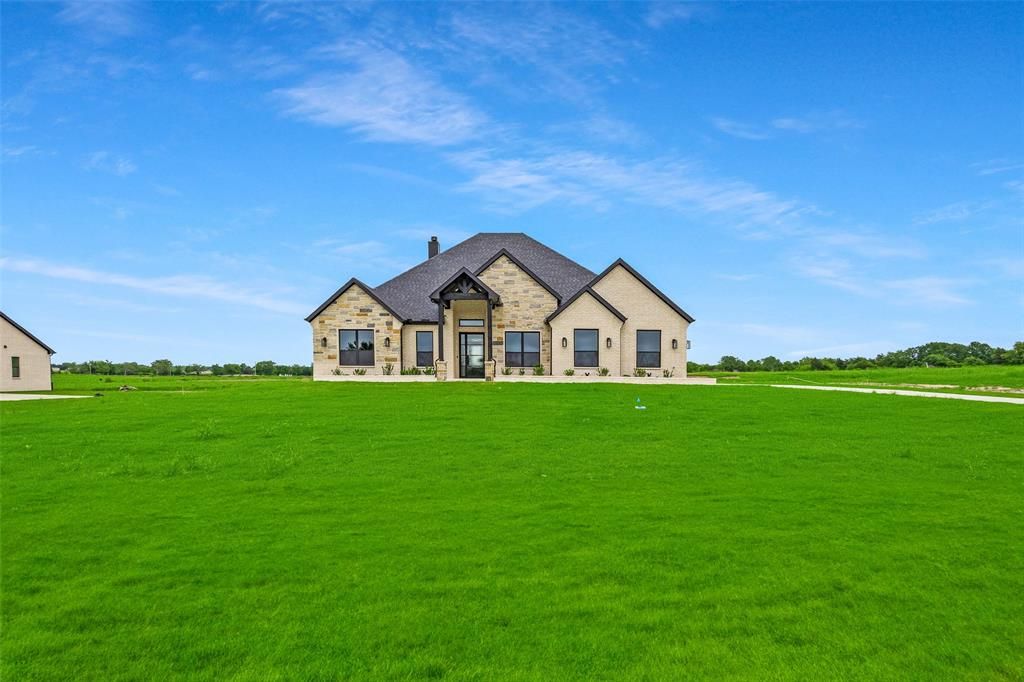 3047 Willow Road