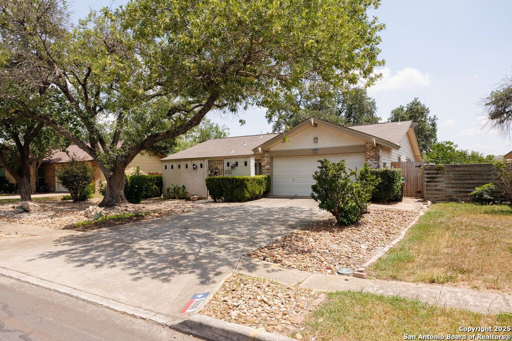 5006 Las Campanas