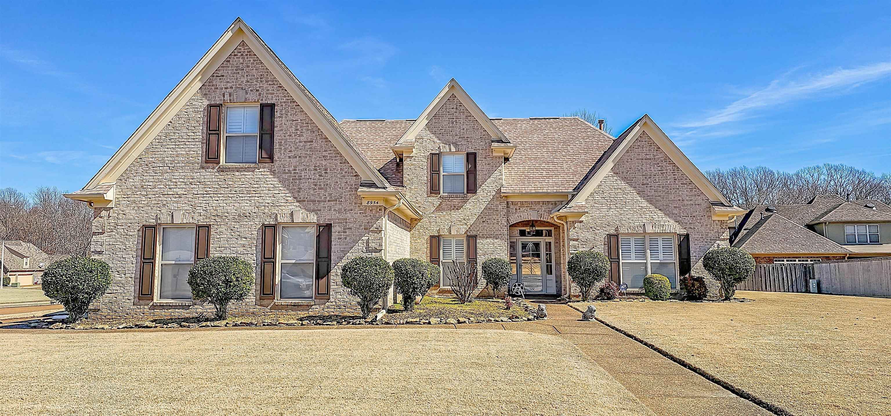 8954 Brunswick Farms Dr