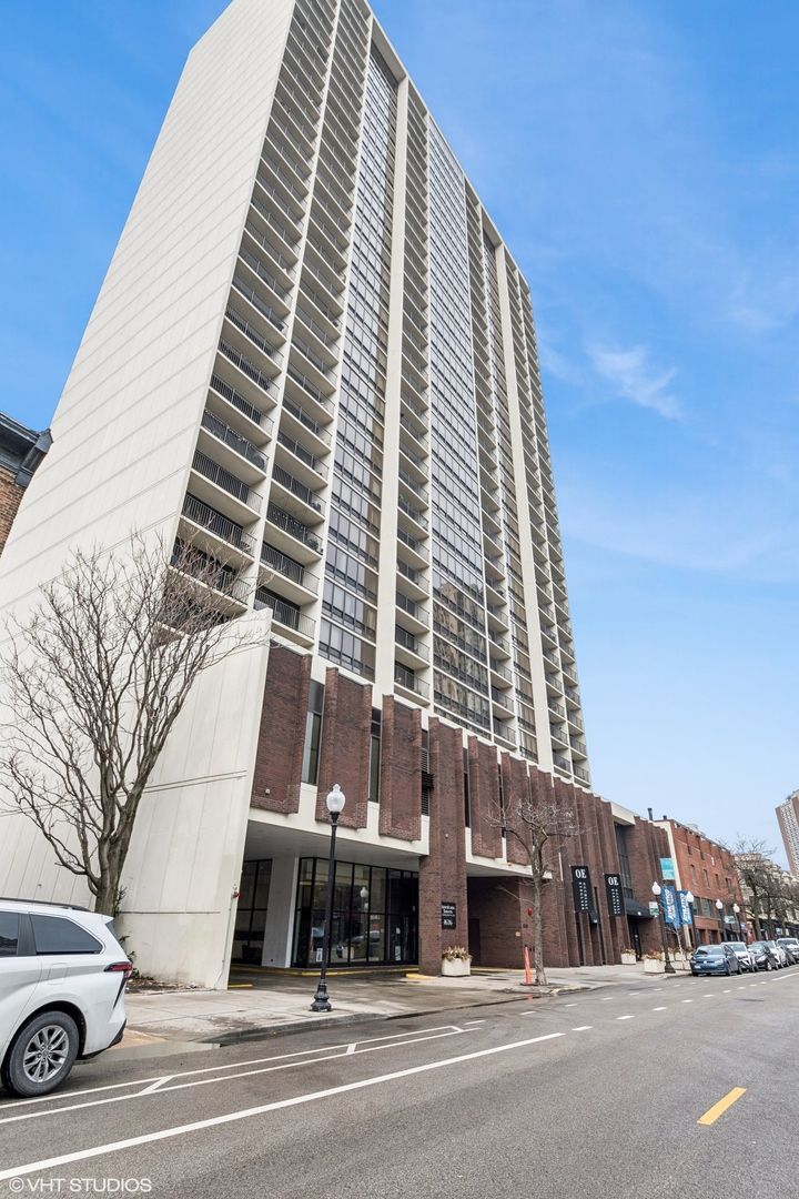 1636 N Wells Street 615