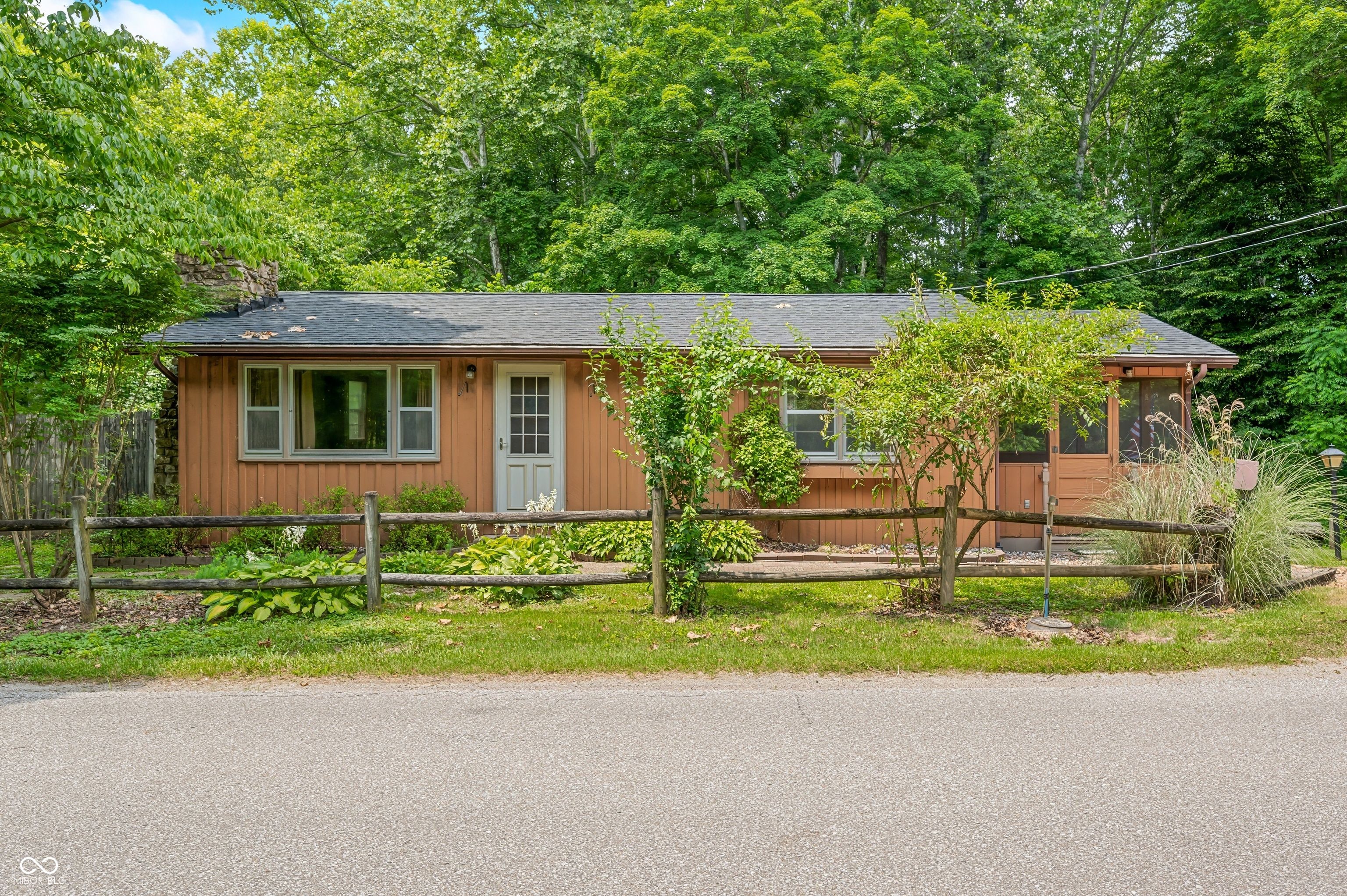 5052 Helmsburg School Road