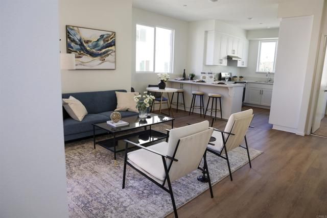 426 Creekside Circle