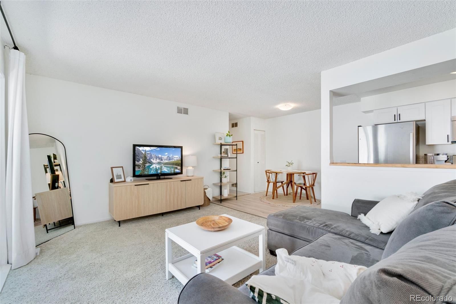 9255 E Lehigh Avenue 208