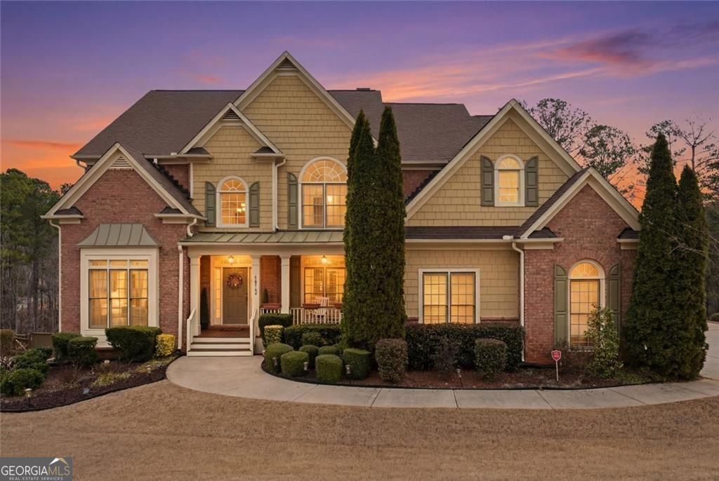 1915 Brackendale Road Ne