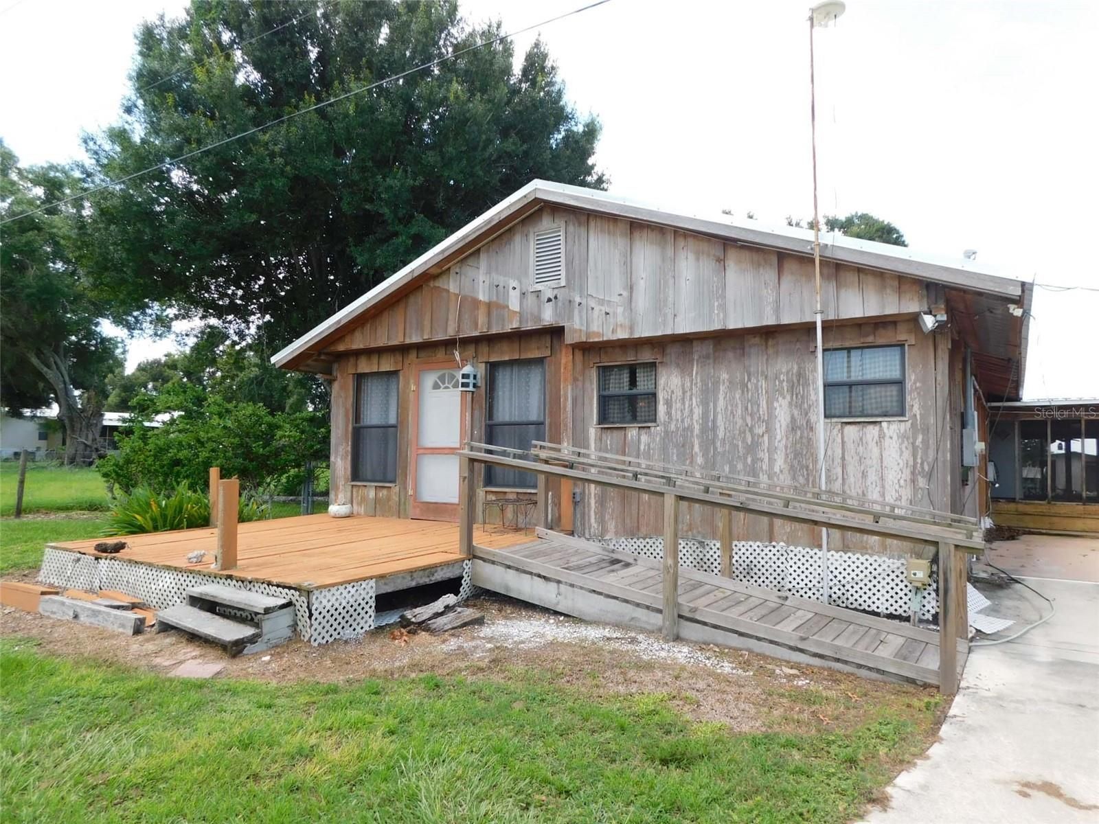 1505 Ne Varnadore Street