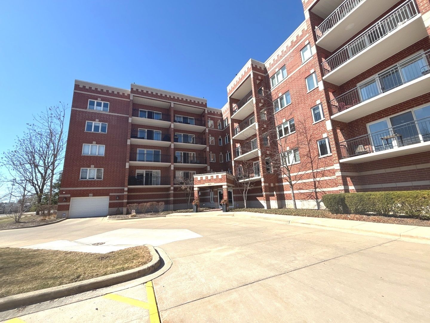 455 W Front Street 2-208