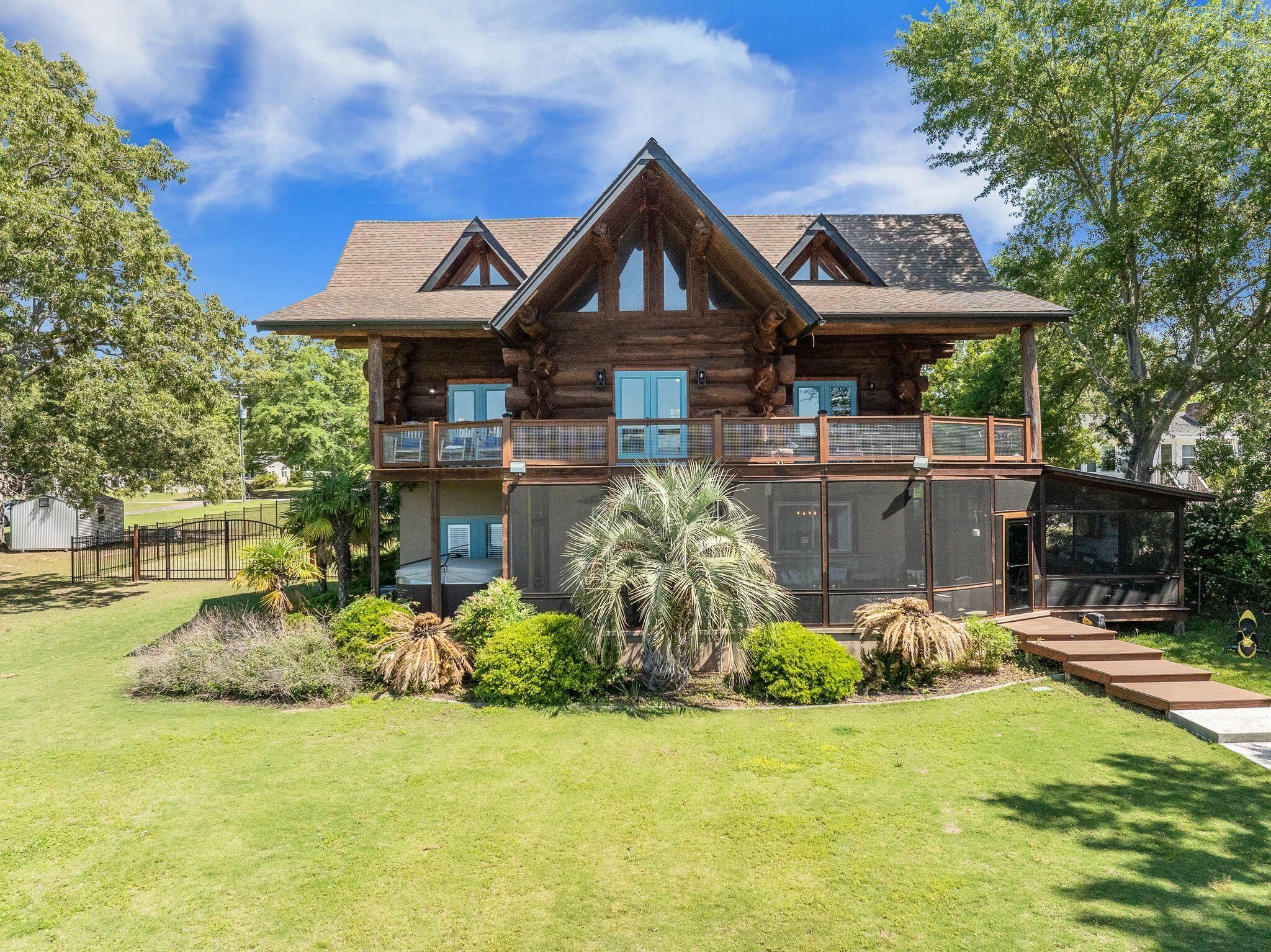 1537 Litzler Drive