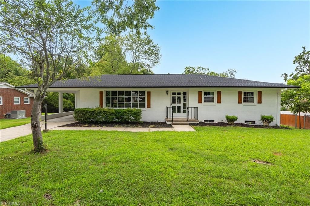 420 Collinwood Drive