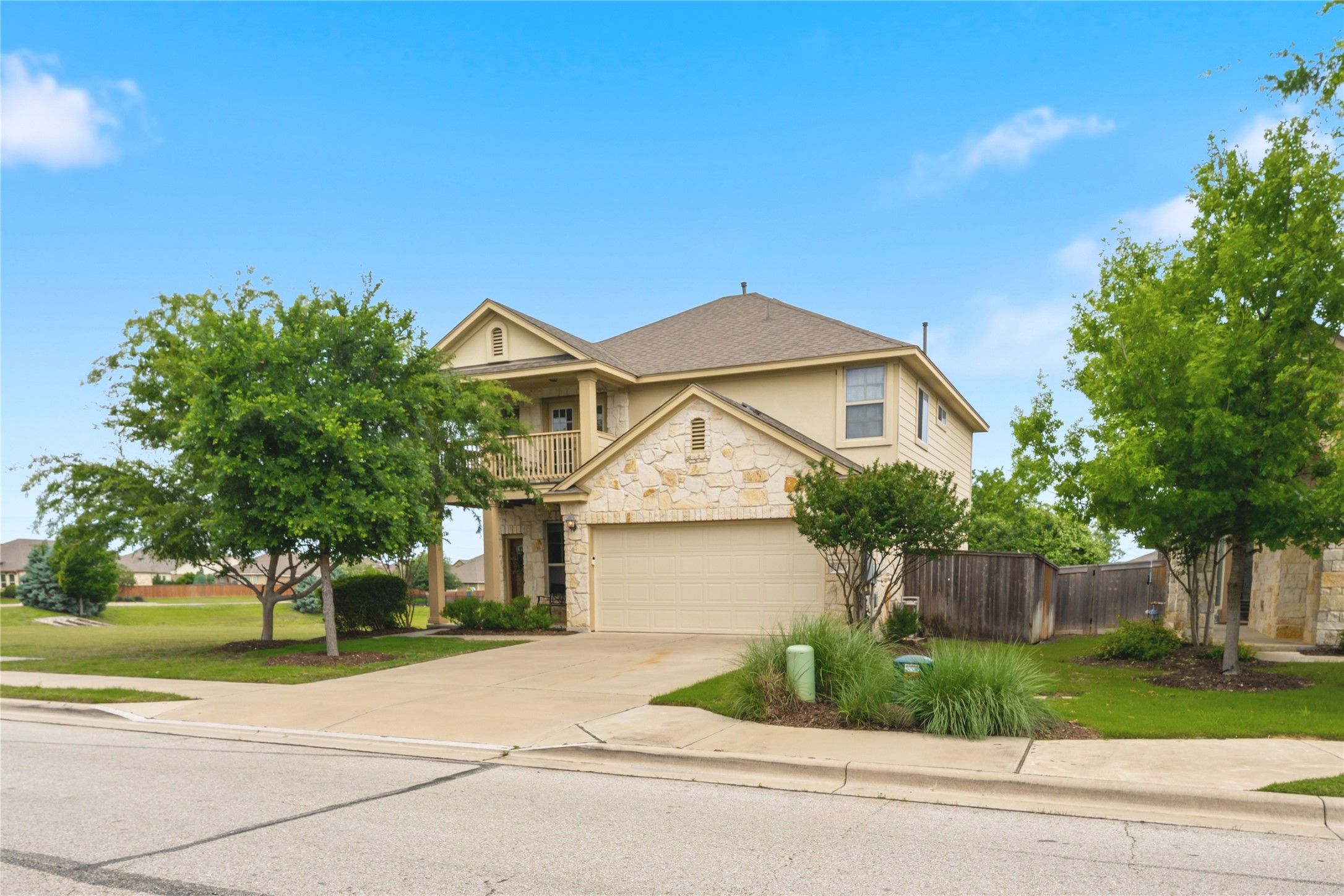 5309 Scenic Lake Drive