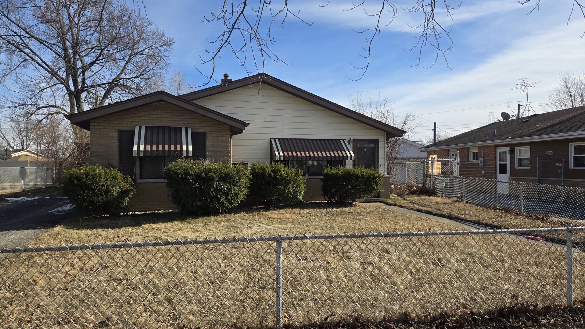 1301 Balmoral Avenue
