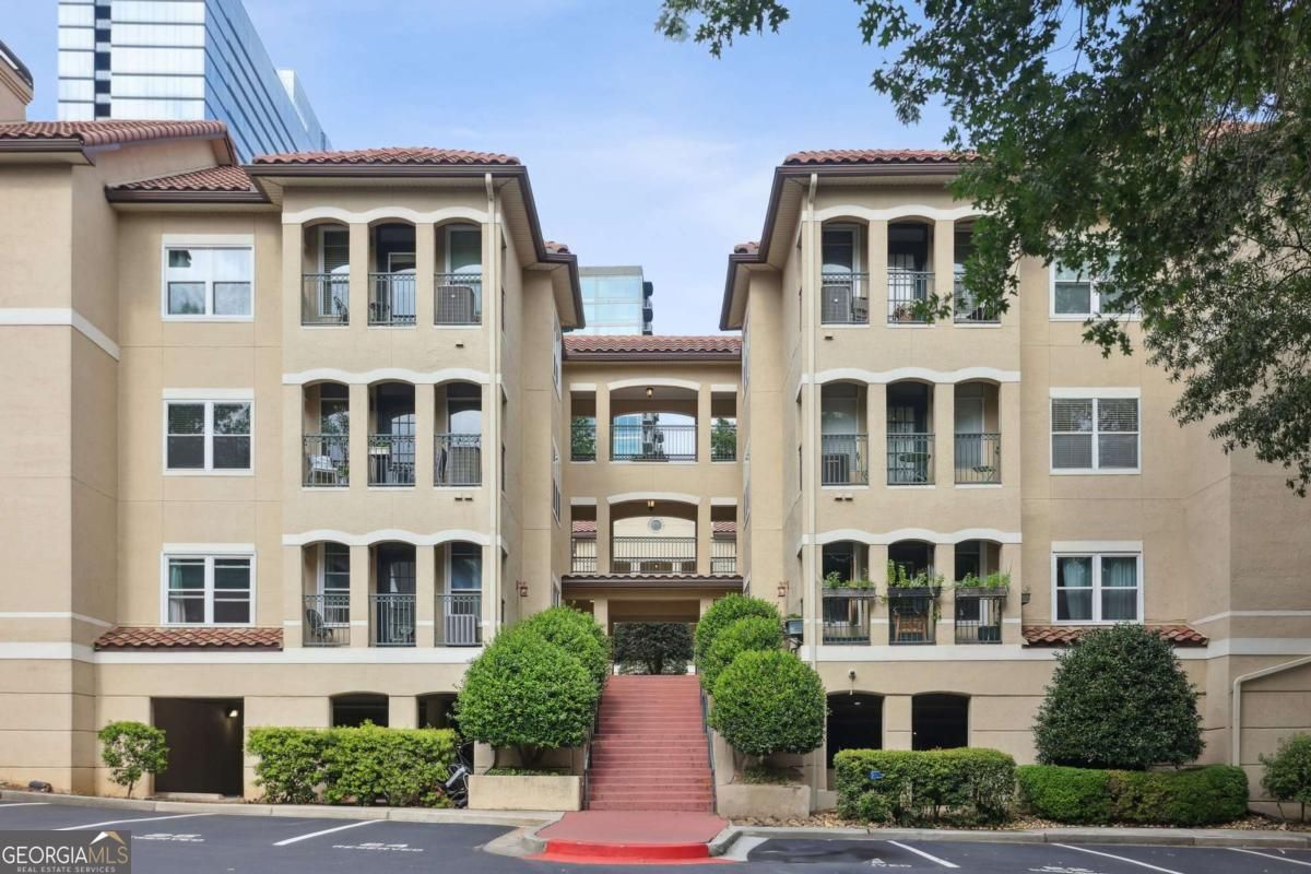 955 Juniper Street Ne 2215