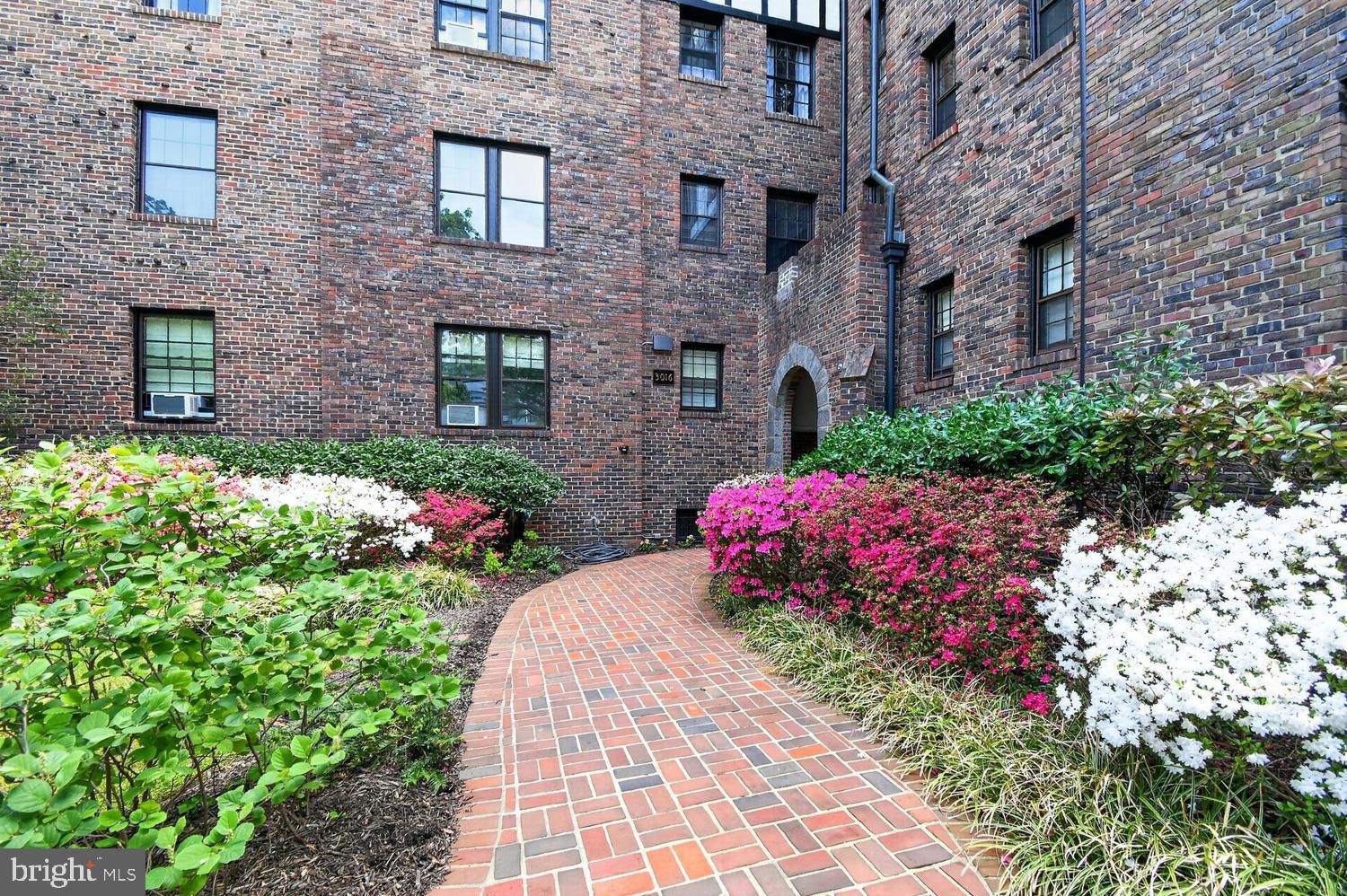 3016 Tilden Street Nw 403