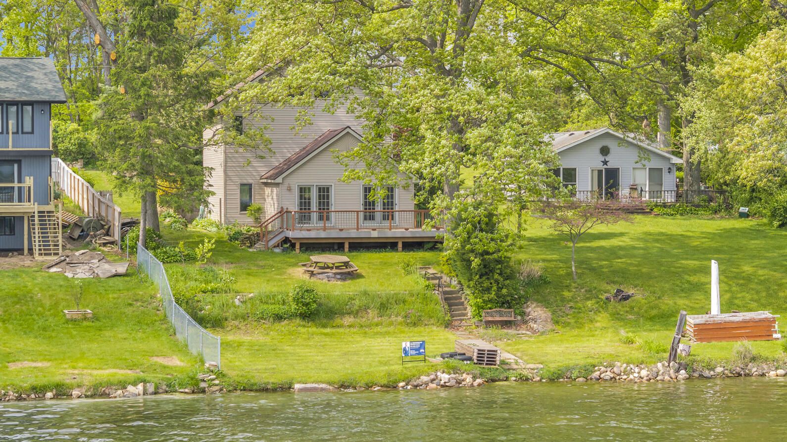 186 Goldsmith Drive