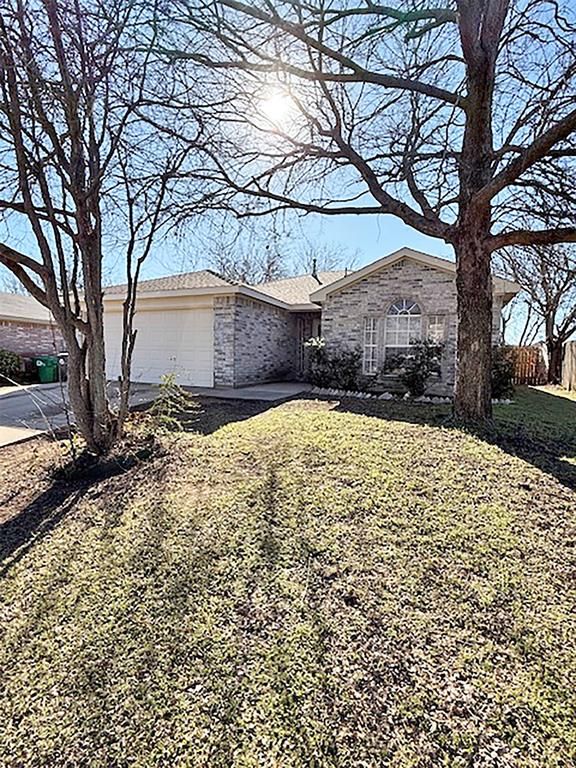 904 Dixon Lane