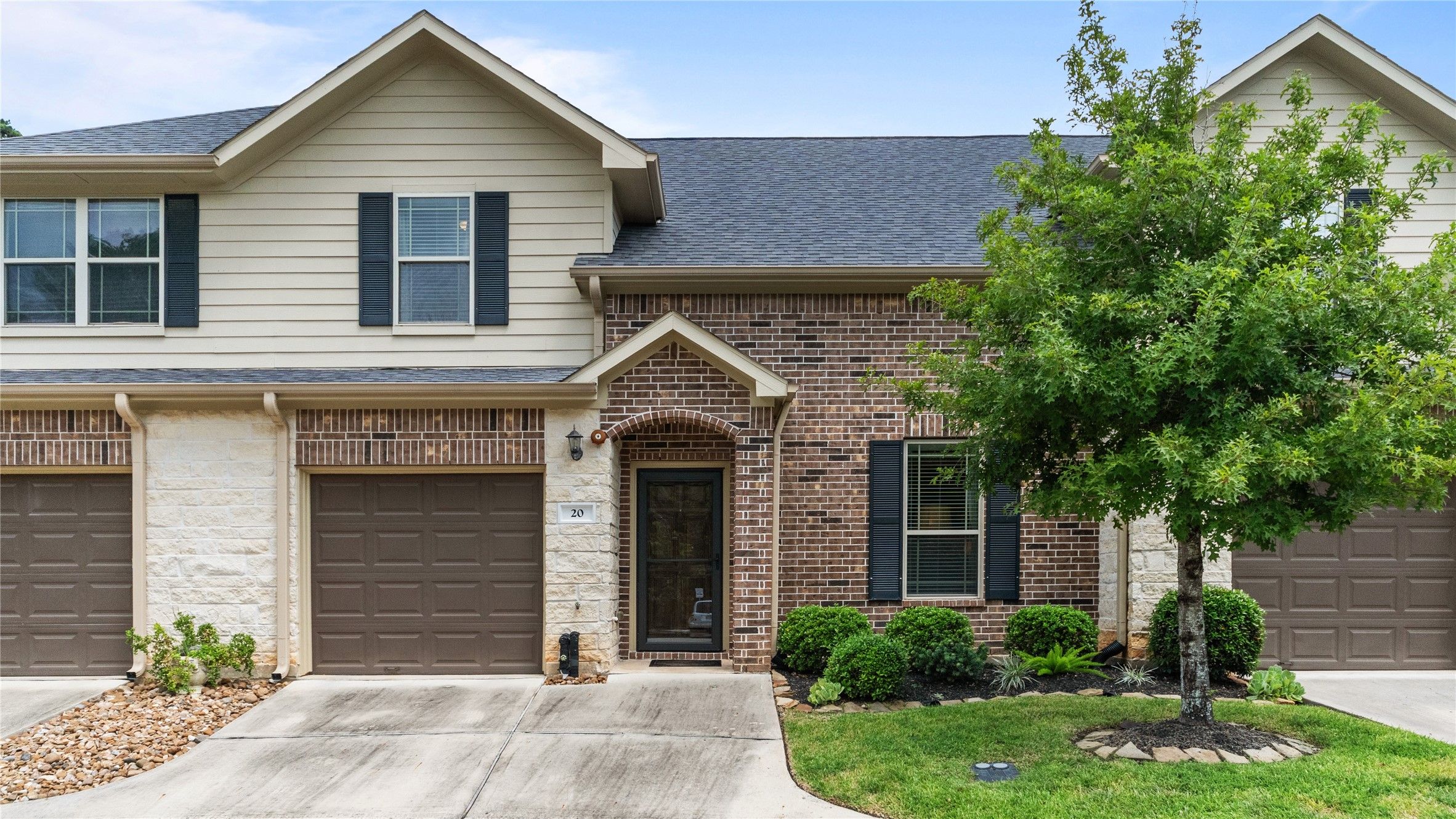 1898 Longmire Road 20