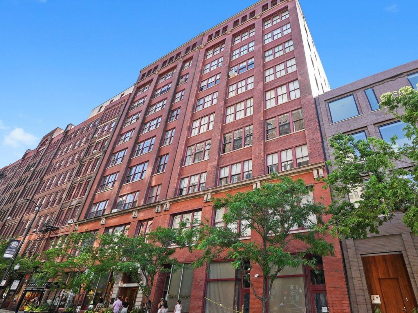 727 S Dearborn Street 311
