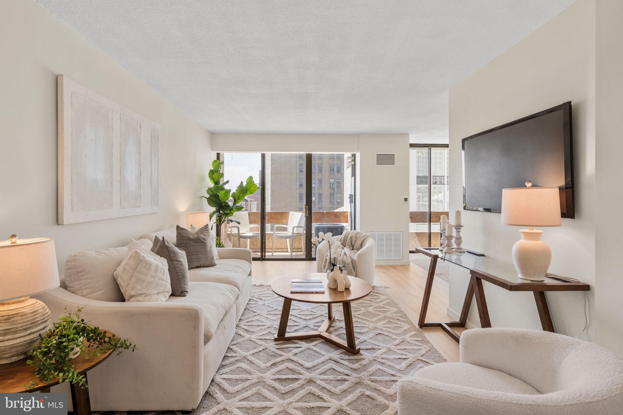 1326 Spruce Street 708