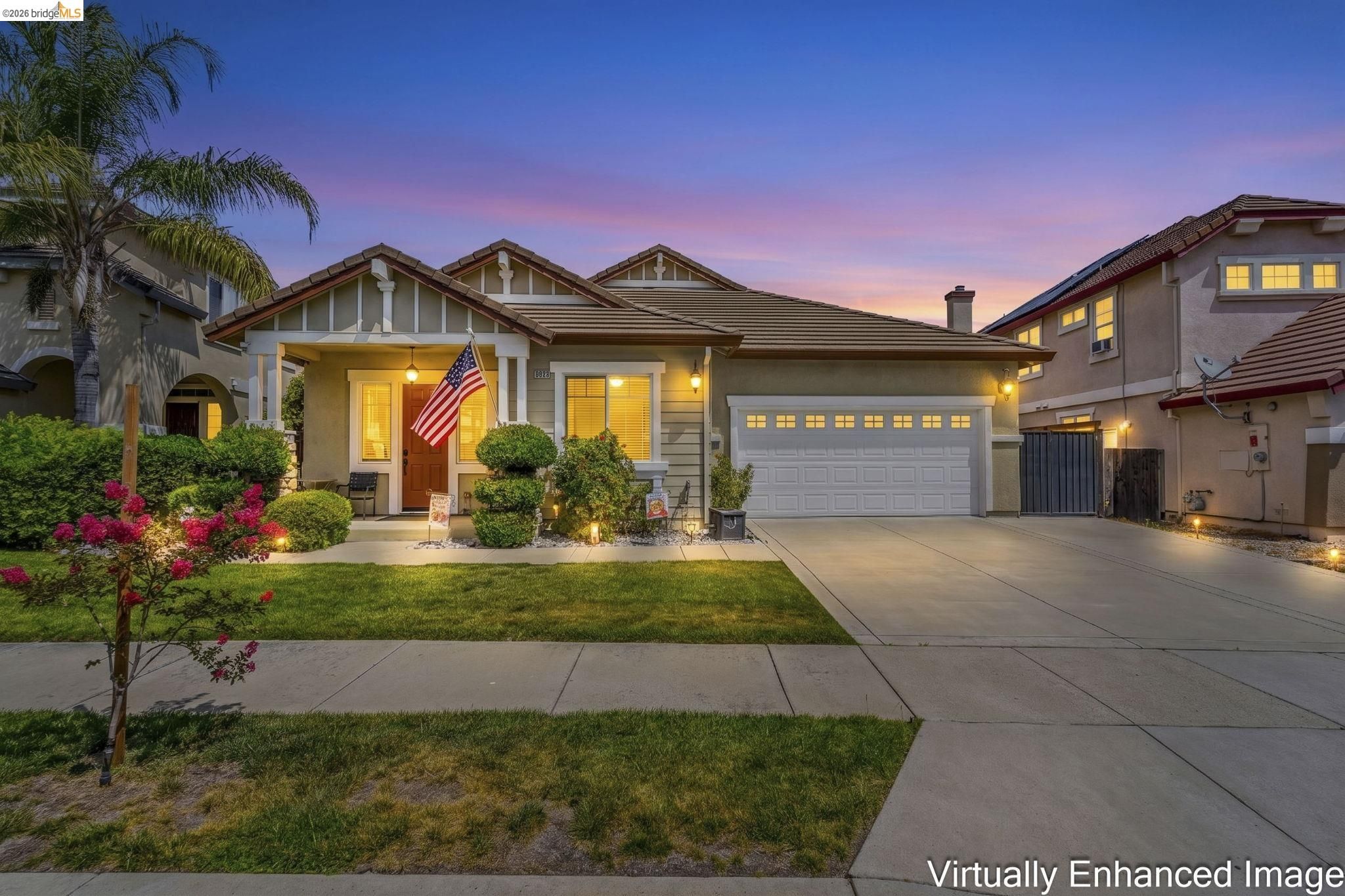 2611 Torrey Pines Dr
