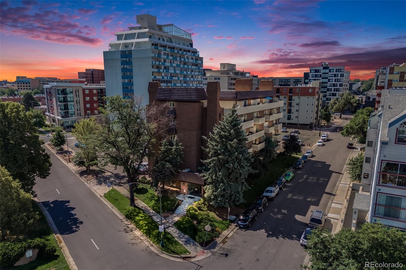 4110 Hale Parkway 6C
