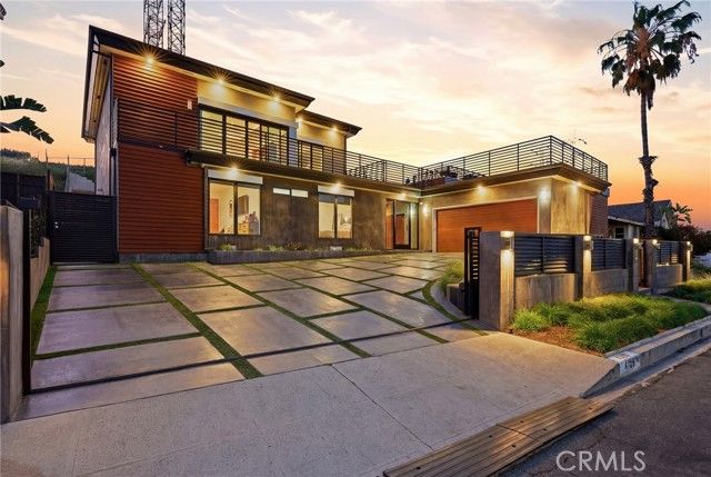 4189 S Cloverdale Avenue