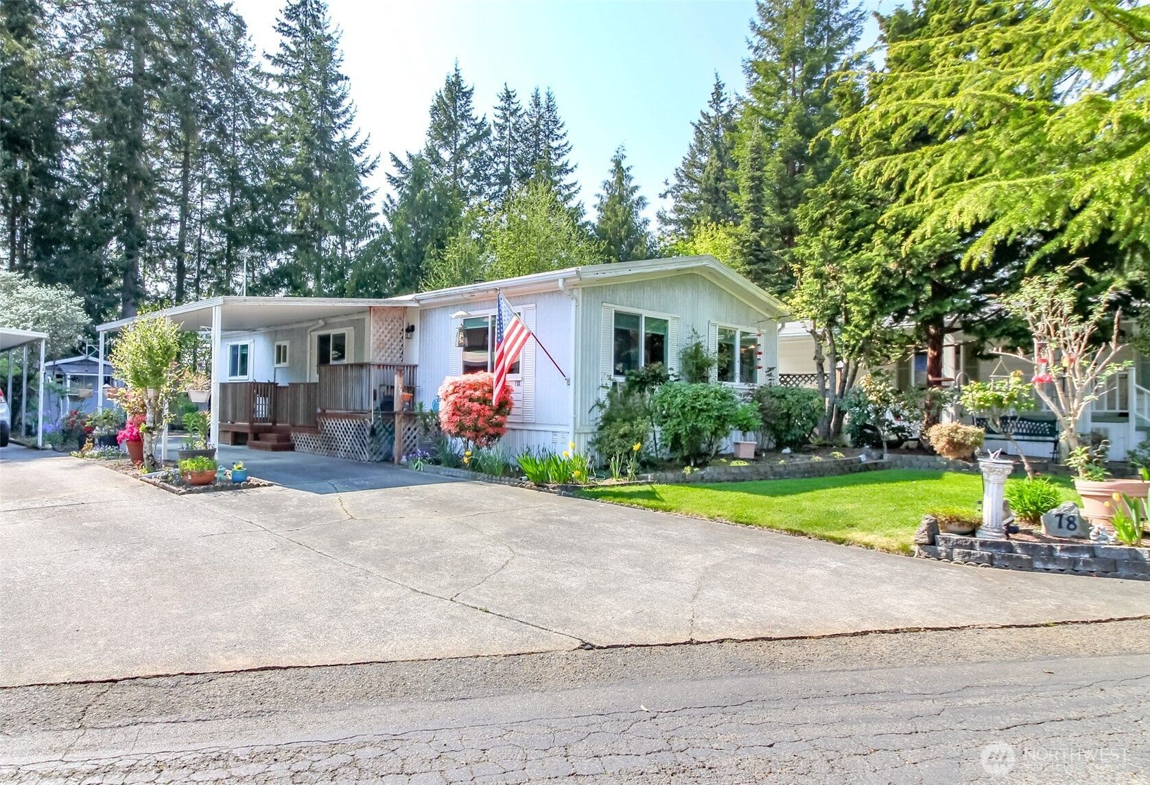 16300 State Route 305 Ne 78