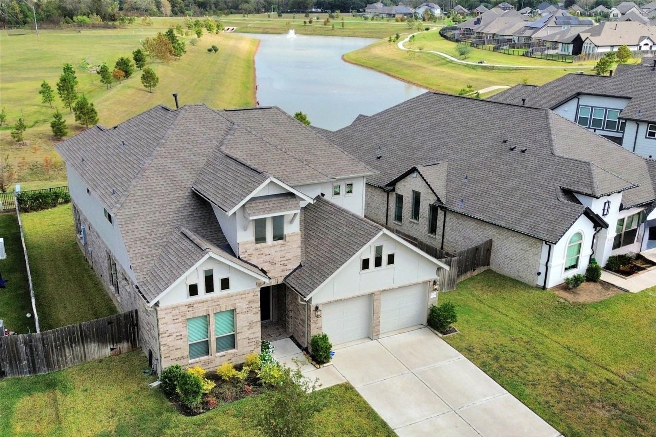 1334 Wild Mustang Trail