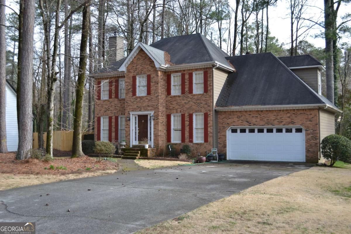 1530 N Milford Creek Lane Sw