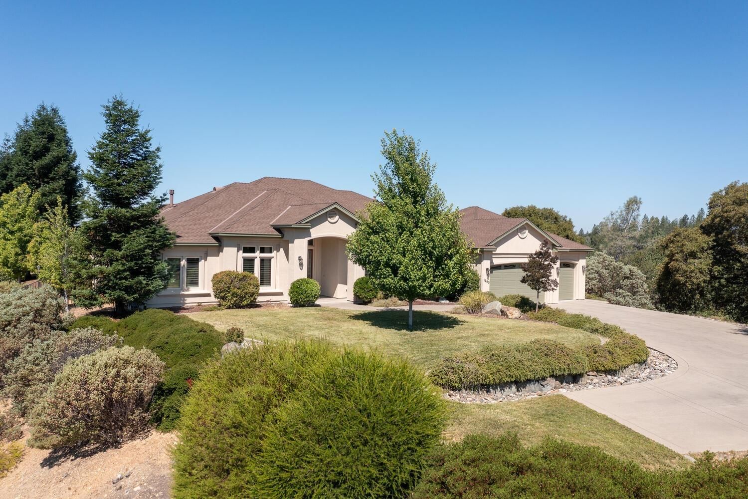 1960 Great View Lane