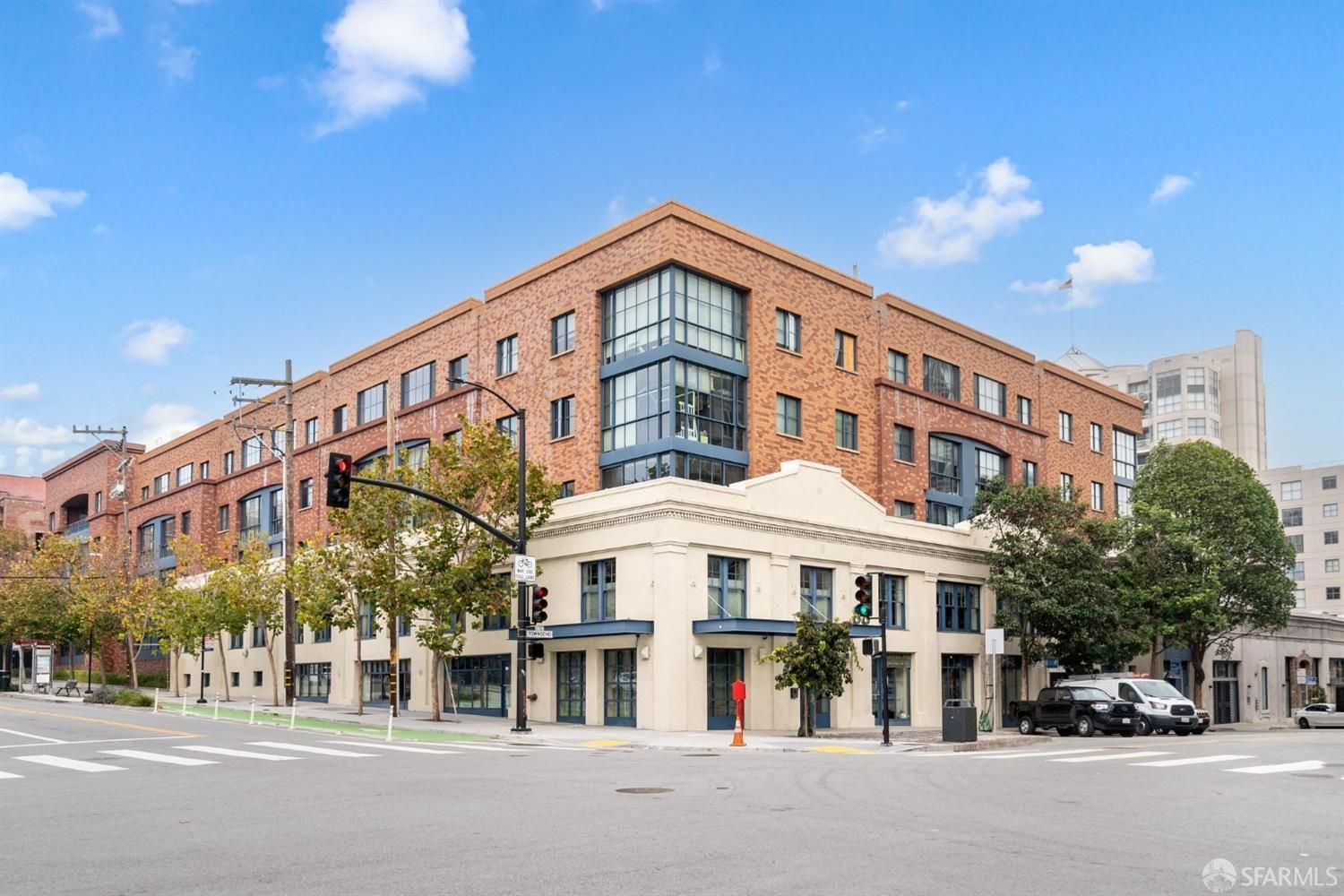 88 Townsend Street 103