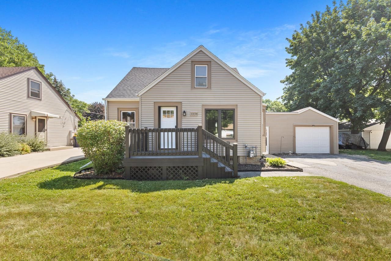 1334 S 95th Street