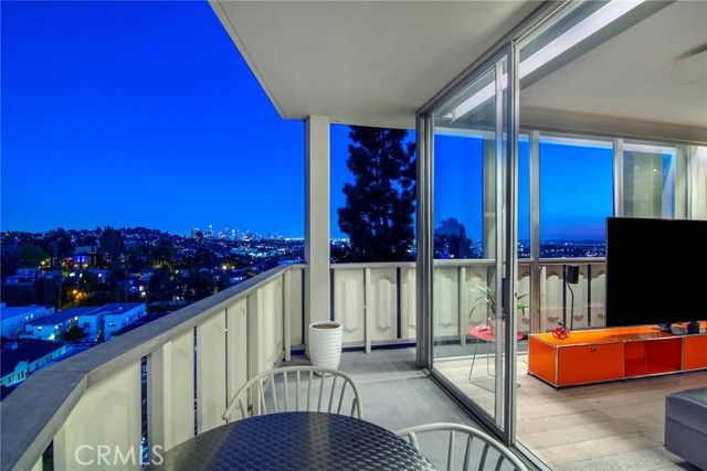 4411 Los Feliz Boulevard 1007