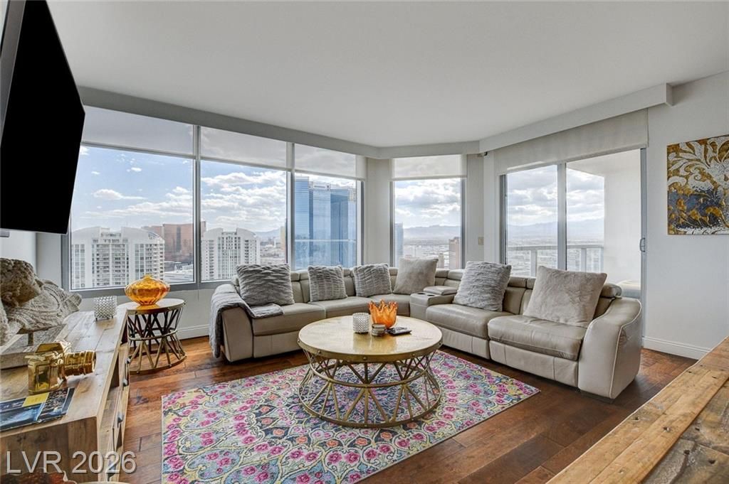 222 Karen Avenue 4101